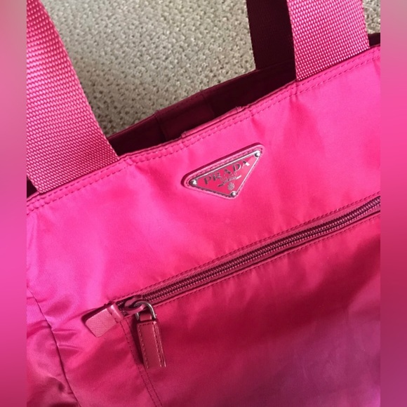 Authentic Prada Handbag, Crossbody Bag, Travel Bag, Tote, with crossbody strap - Picture 2 of 11